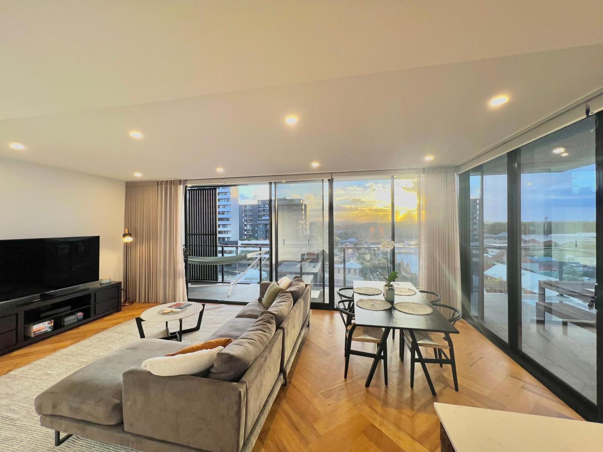 Harbour Towers, Newcastle'S Elite Apartment Stays, Free Parking & Tram Access Exterior foto